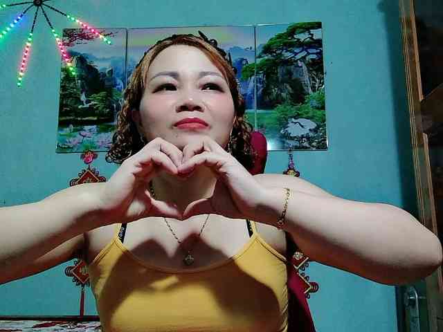 Linhanhsex2k webcam