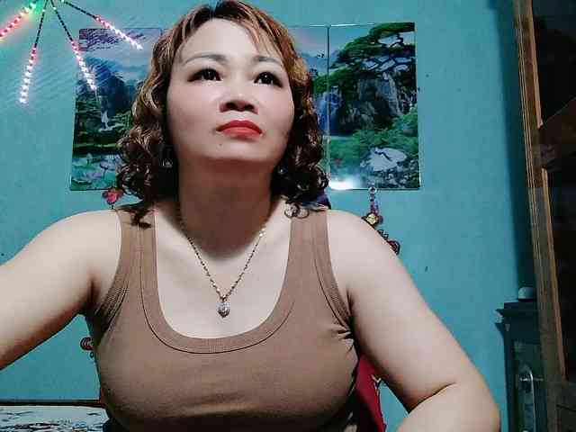 Linhanhsex2k webcam
