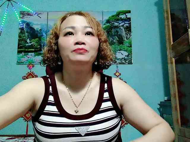 Linhanhsex2k webcam