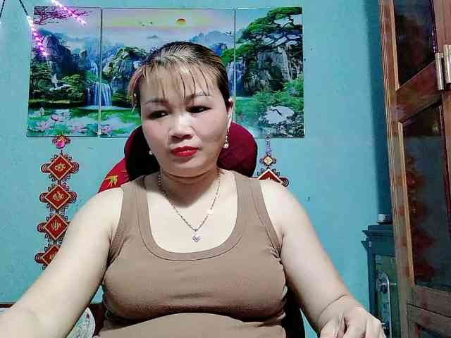 Linhanhsex2k webcam