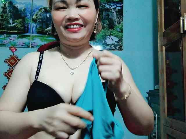 Linhanhsex2k webcam