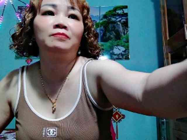 Linhanhsex2k webcam