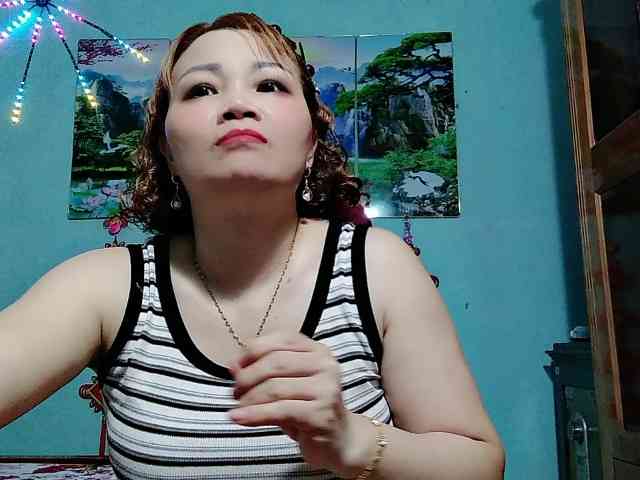 Linhanhsex2k webcam