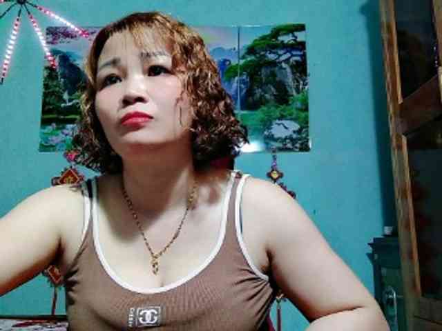 Linhanhsex2k webcam