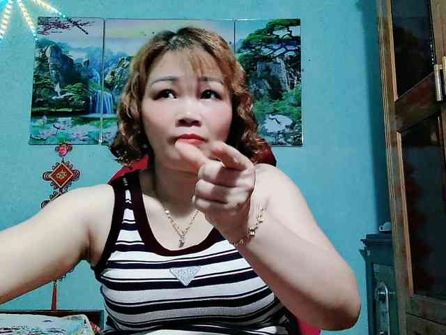 Linhanhsex2k webcam