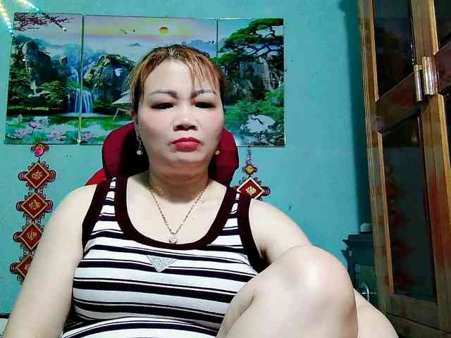 Linhanhsex2k webcam