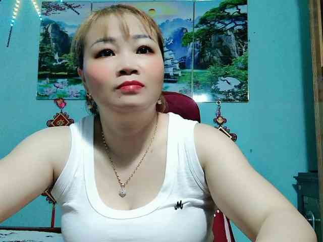 Linhanhsex2k webcam