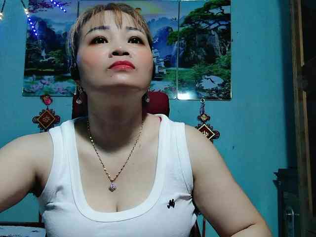 Linhanhsex2k webcam