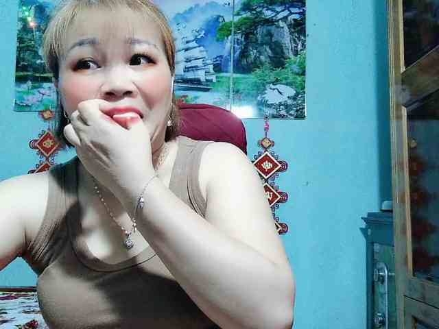 Linhanhsex2k webcam