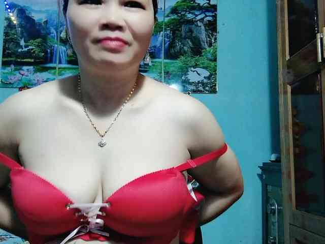 Linhanhsex2k webcam
