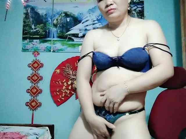 Linhanhsex2k webcam