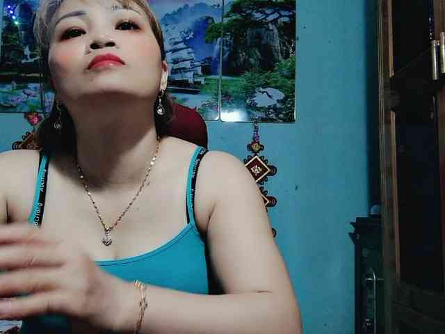 Linhanhsex2k webcam