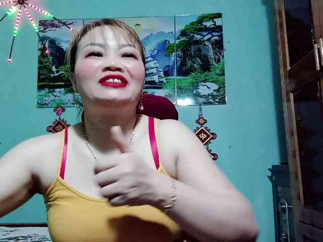 Linhanhsex2k webcam