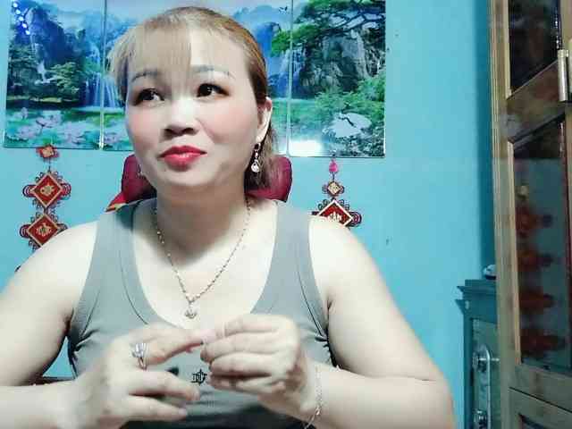 Linhanhsex2k webcam