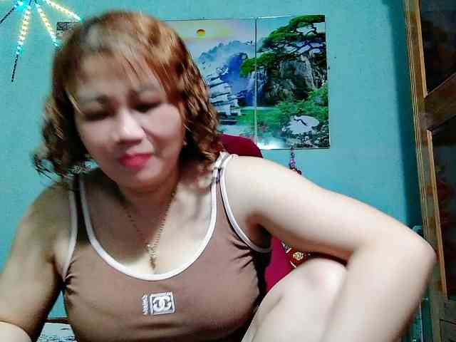 Linhanhsex2k webcam