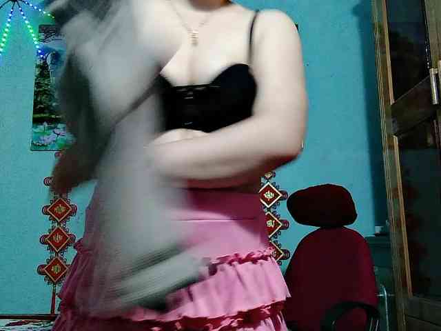 Linhanhsex2k webcam