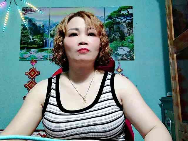 Linhanhsex2k webcam