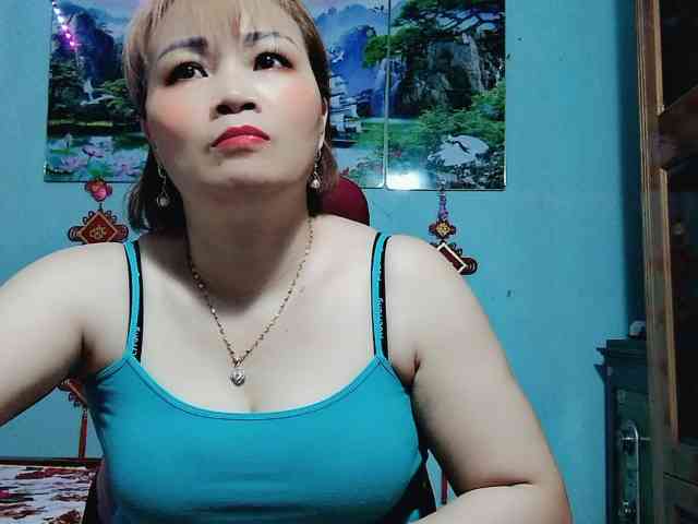 Linhanhsex2k webcam