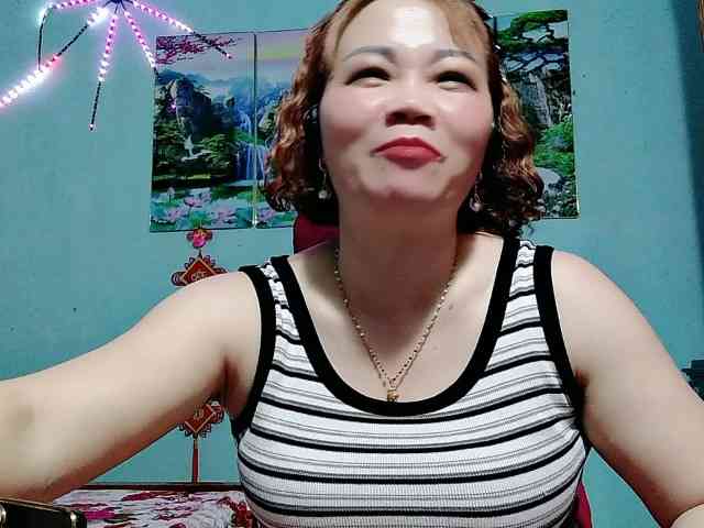Linhanhsex2k webcam