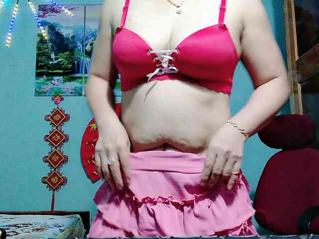 Linhanhsex2k webcam