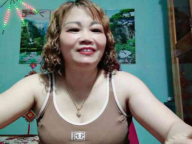 Linhanhsex2k webcam