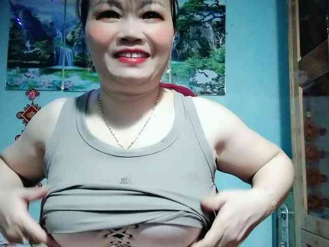 Linhanhsex2k webcam