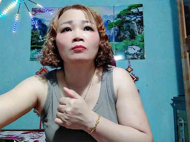 Linhanhsex2k webcam