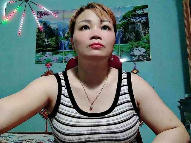 Linhanhsex2k webcam