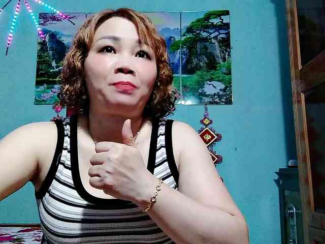 Linhanhsex2k webcam