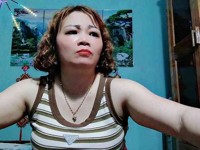 Linhanhsex2k webcam