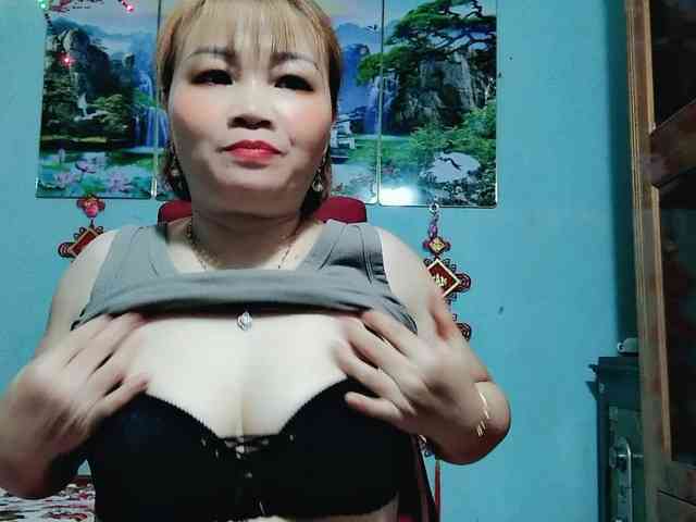 Linhanhsex2k webcam