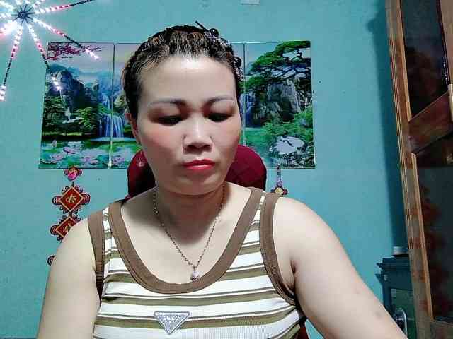 Linhanhsex2k webcam