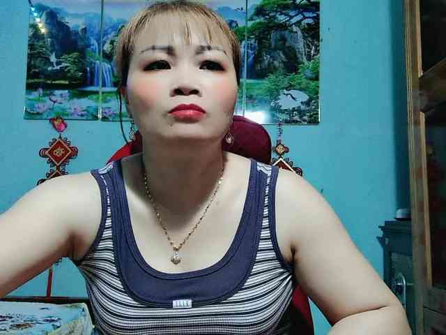 Linhanhsex2k webcam