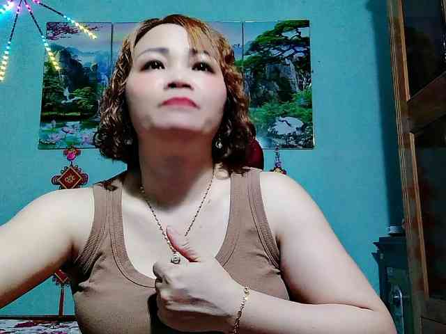 Linhanhsex2k webcam