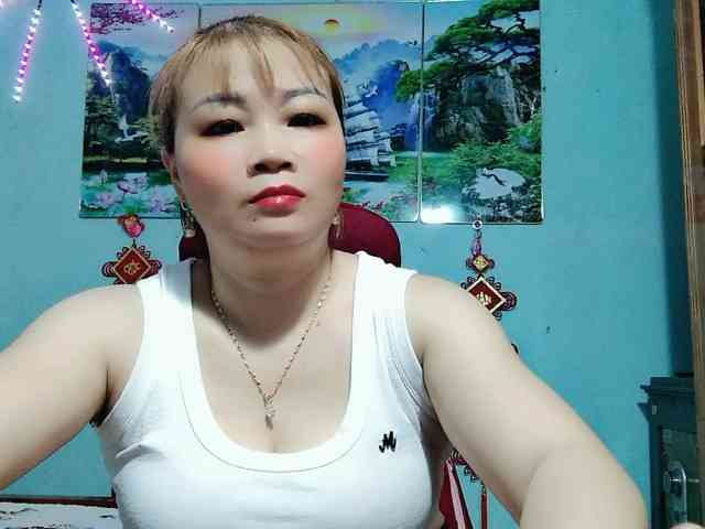 Linhanhsex2k webcam
