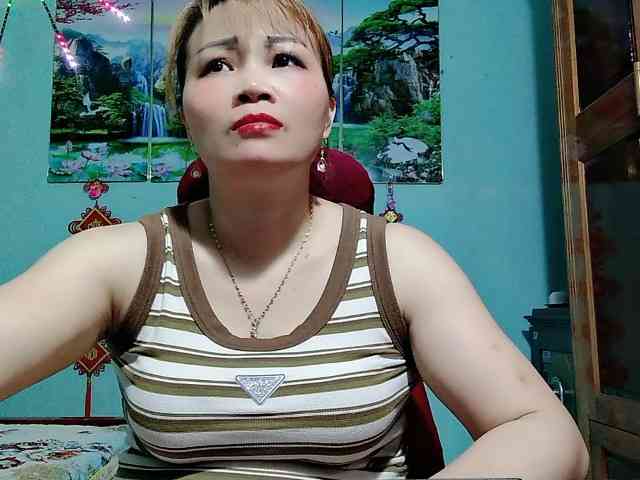 Linhanhsex2k webcam
