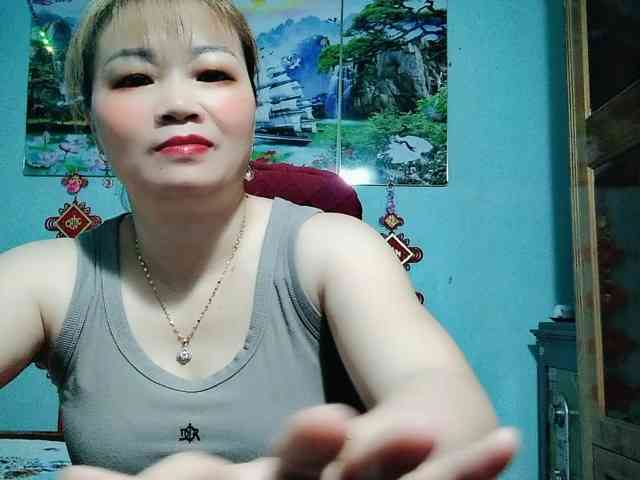 Linhanhsex2k webcam