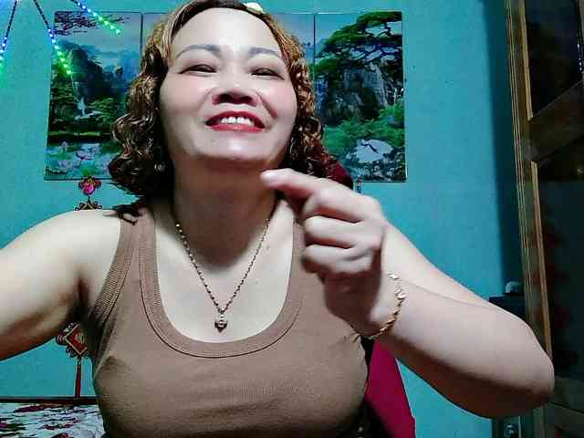 Linhanhsex2k webcam