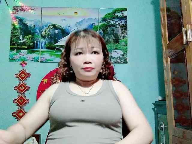 Linhanhsex2k webcam
