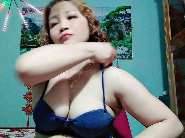 Linhanhsex2k webcam