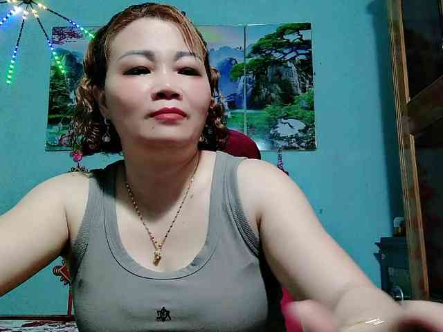 Linhanhsex2k webcam