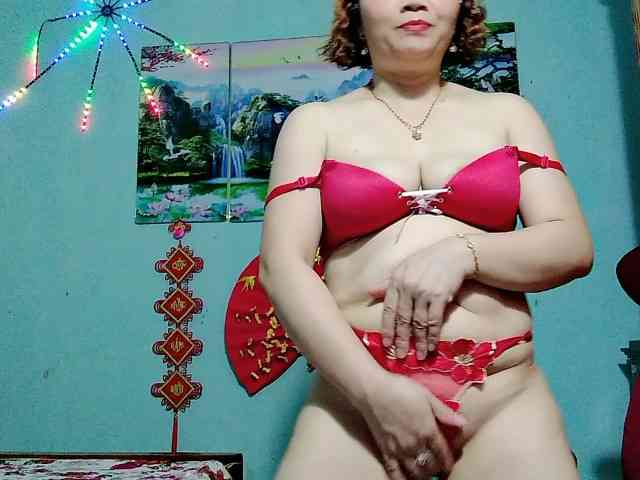 Linhanhsex2k webcam