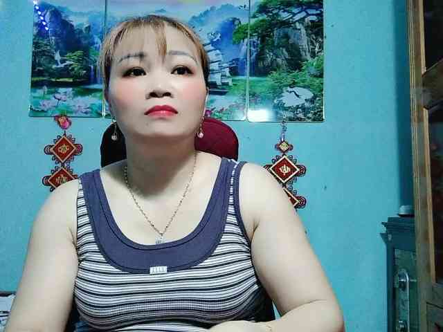 Linhanhsex2k webcam