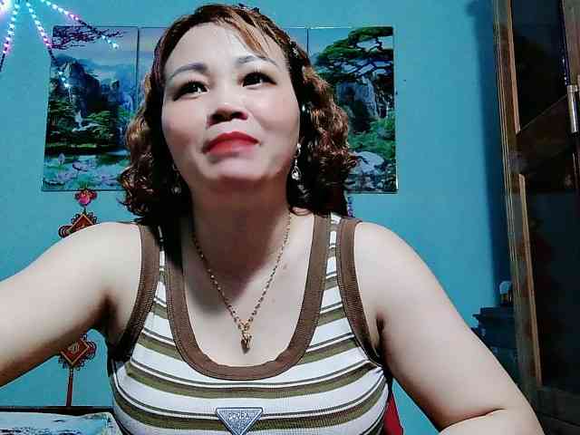 Linhanhsex2k webcam