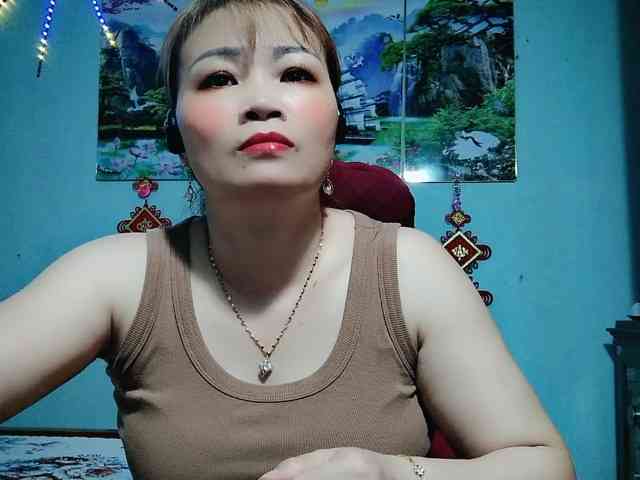 Linhanhsex2k webcam