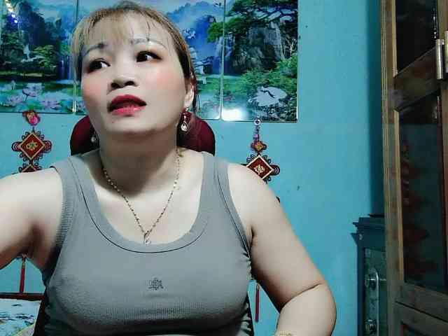 Linhanhsex2k webcam