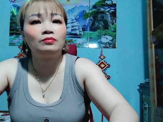 Linhanhsex2k webcam