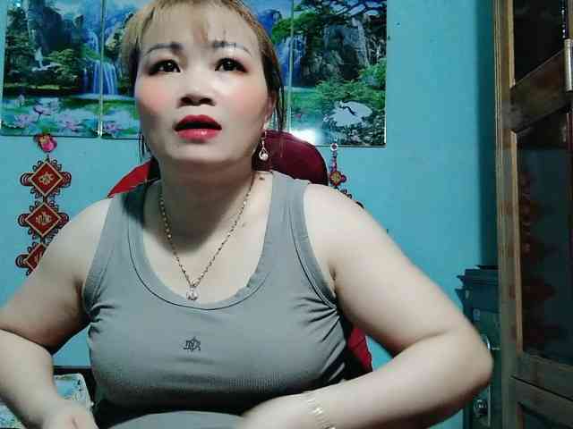 Linhanhsex2k webcam