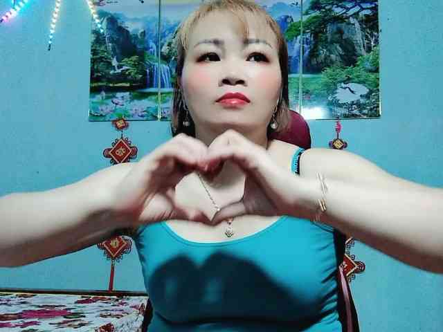 Linhanhsex2k webcam