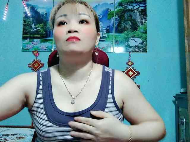 Linhanhsex2k webcam
